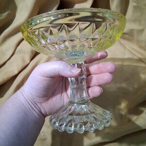 VINTAGE CAMBRIDGE GLASS PEDISTAL COMPOTE: MID CENTURY